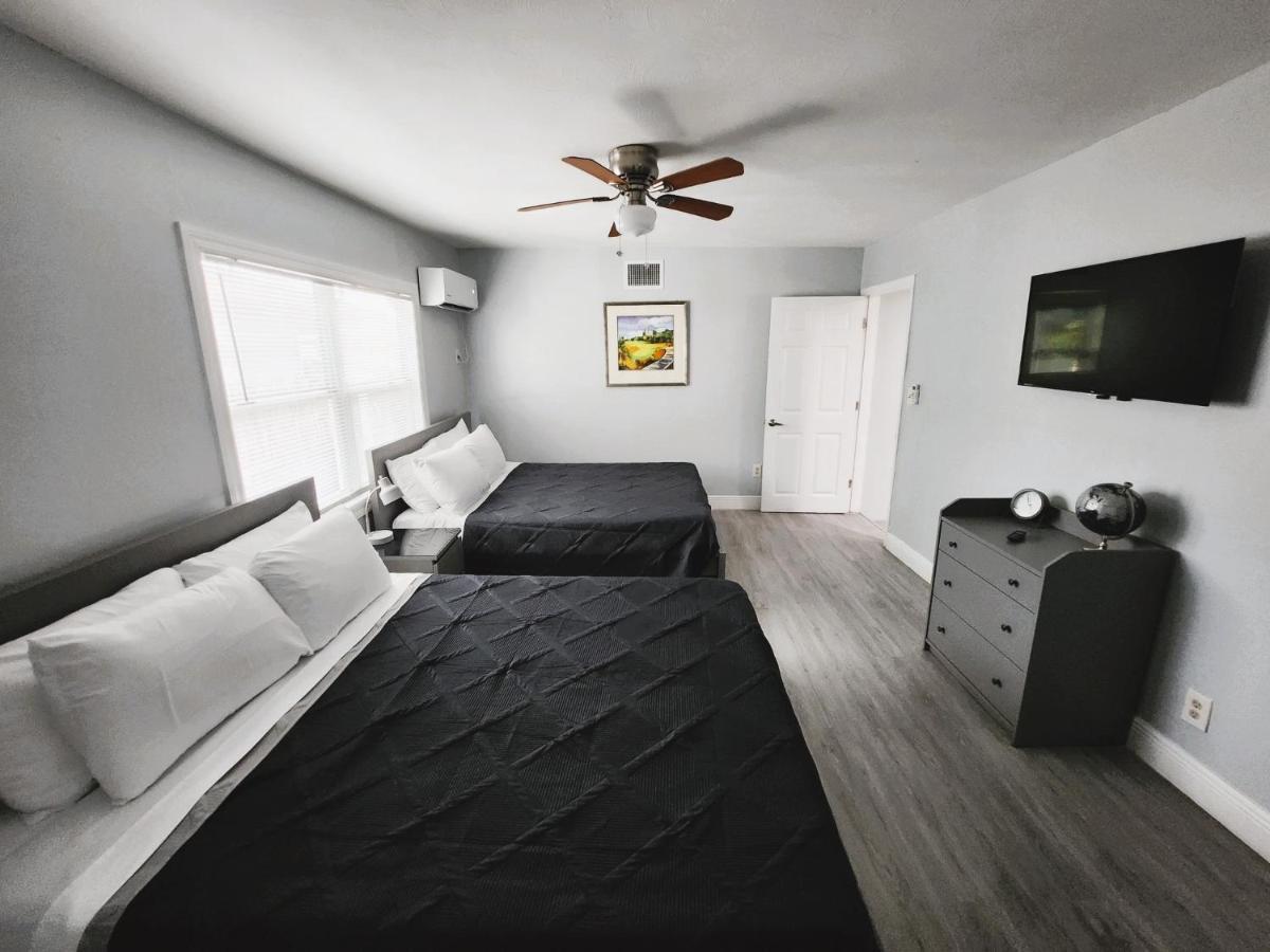Cheerful Super Suite + 2 Queen + Sofa Bed Minutes From The Airport! Tampa Buitenkant foto