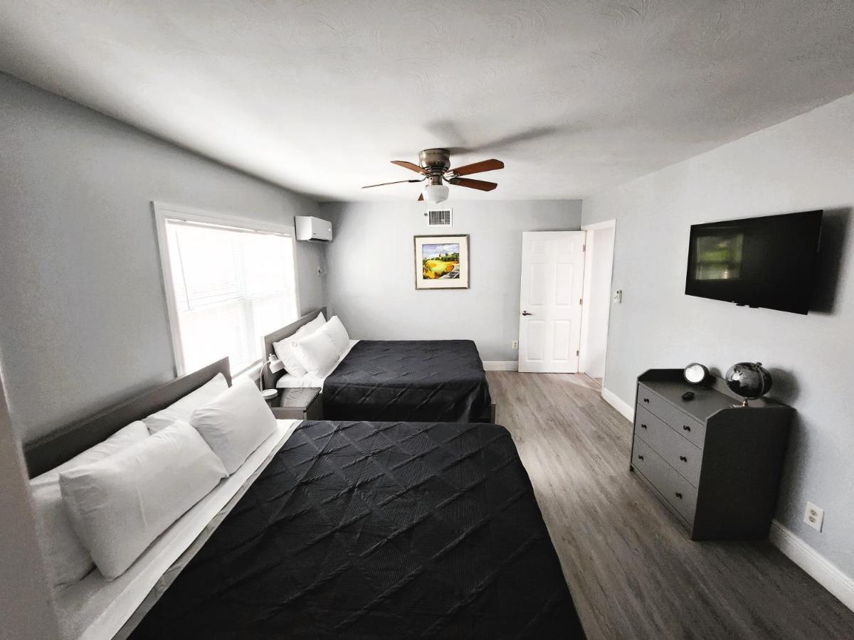 Cheerful Super Suite + 2 Queen + Sofa Bed Minutes From The Airport! Tampa Buitenkant foto